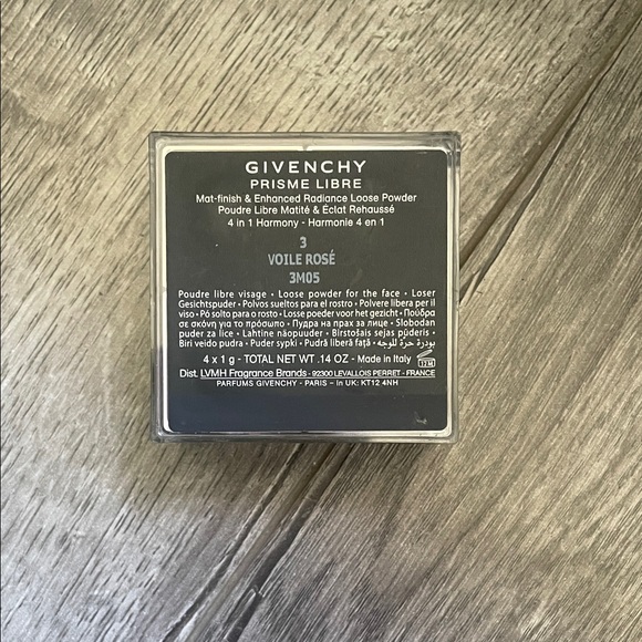 Givenchy Prisme Libre Loose Powder - Picture 5 of 5
